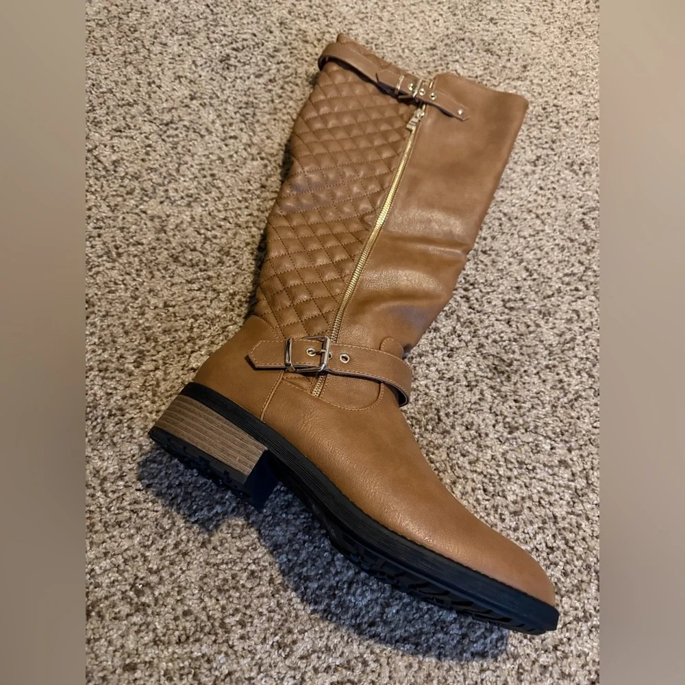 Dream Pairs Women’s Tan Low Heel Quilted Knee-High Riding Boots US 11 NWOB